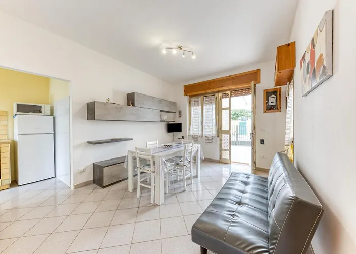 Baia Del Mare شقة